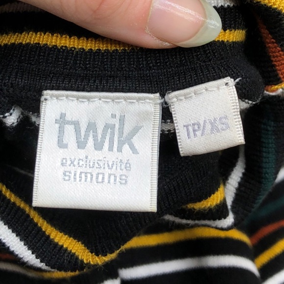 Twik Simons turtleneck sweater black, orange, white, green, stretch, extra small - Picture 2 of 6